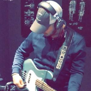 Meet your Posher, Case